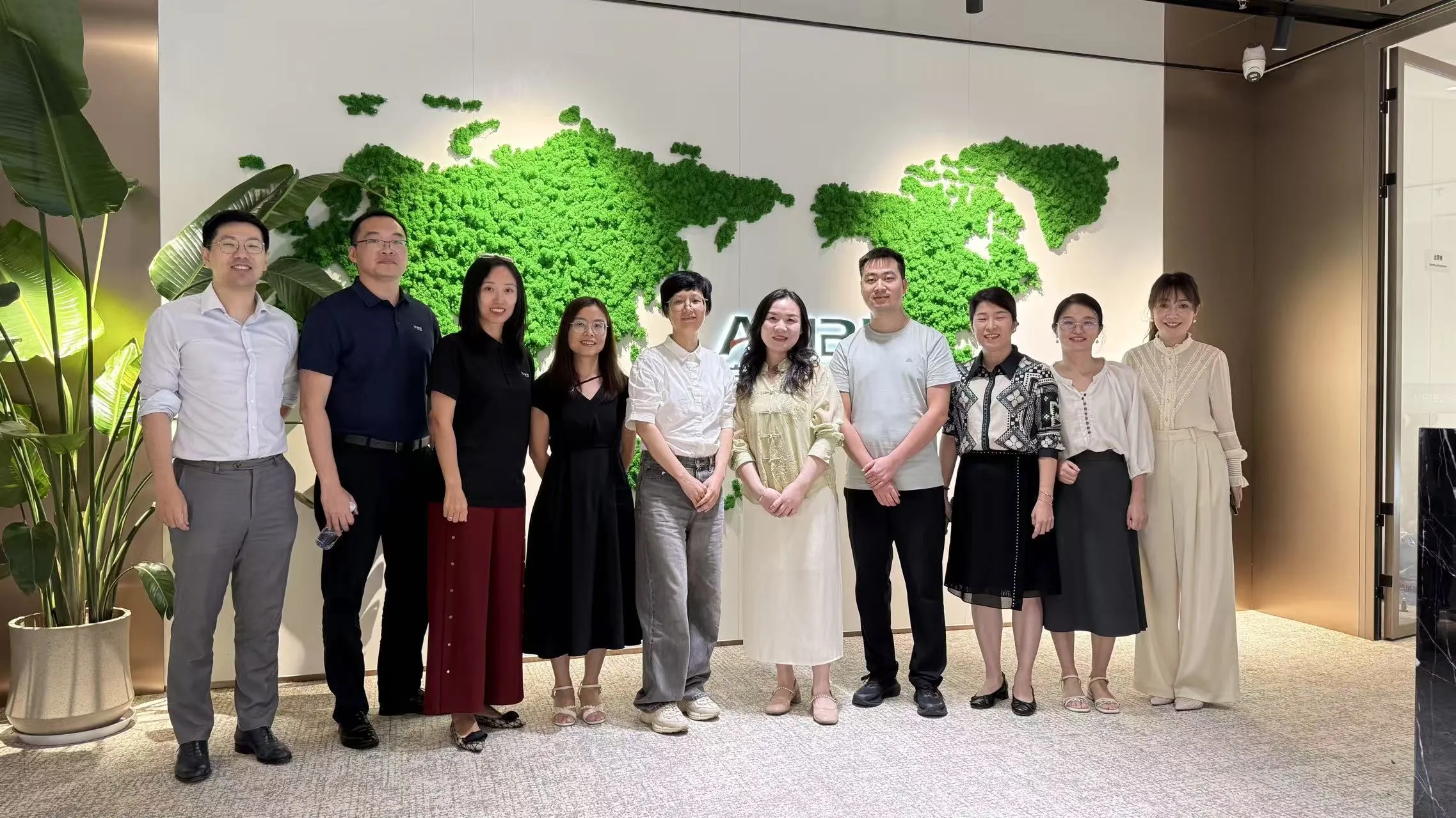 海南复兴城国际数字港走进杭州安必涉外交流活动圆满落幕